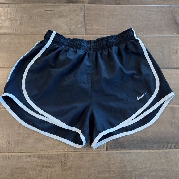 NIKE classic Dri-fit black white tempo running shorts, size S - Picture 4 of 10